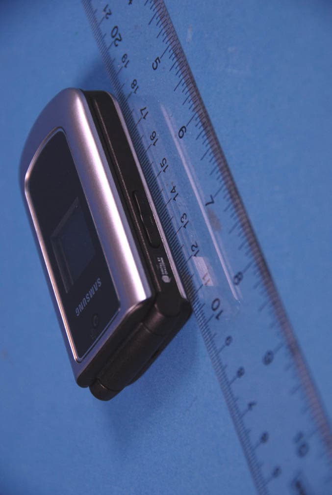 Cellular/PCS CDMA Phone with Bluetooth - FCC ID A3LSCHR312 - Samsung Electronics Co Ltd (1)