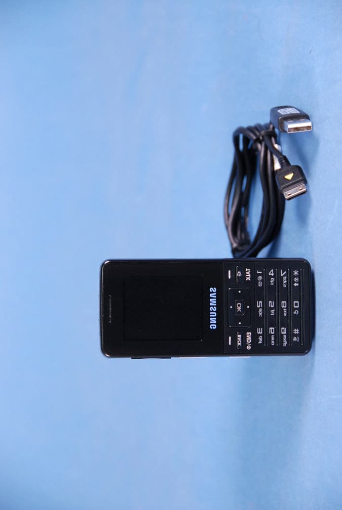 Cellular/PCS CDMA Phone with Bluetooth - FCC ID A3LSCHR410 - Samsung Electronics Co Ltd (1)