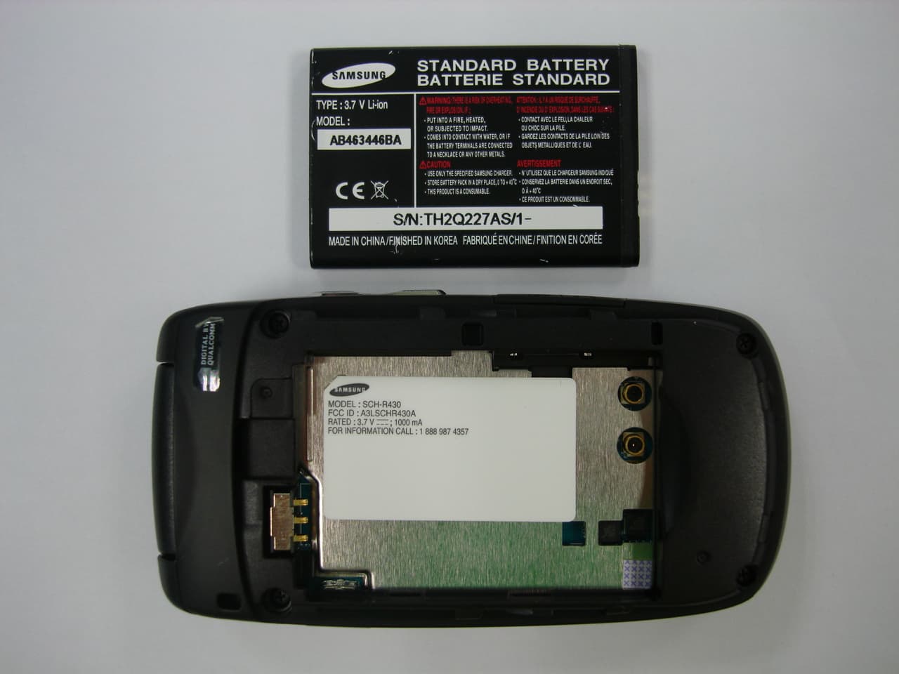 Cellular/PCS CDMA Phone with Bluetooth - FCC ID A3LSCHR430A - Samsung Electronics Co Ltd (2)