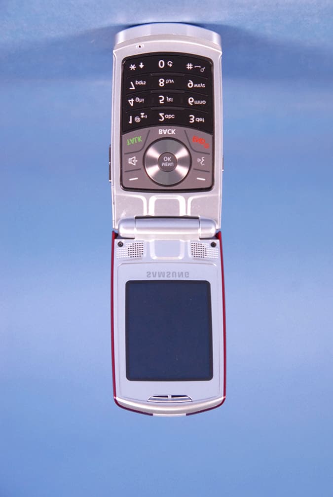 Cellular/PCS CDMA Phone with Bluetooth - FCC ID A3LSCHR500 - Samsung Electronics Co Ltd (2)