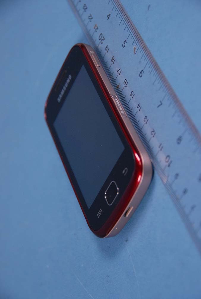 Cellular/PCS CDMA Phone with WLAN and Bluetooth - FCC ID A3LSCHR680 - Samsung Electronics Co Ltd (3)