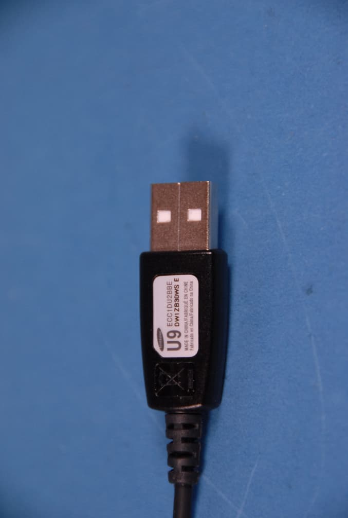 Cellular/AWS/PCS CDMA Phone with WLAN and Bluetooth - FCC ID A3LSCHR720 - Samsung Electronics Co Ltd