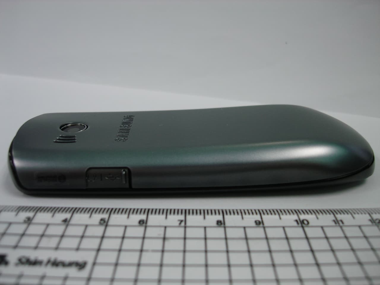 Cellular CDMA Phone with Bluetooth - FCC ID A3LSCHS239 - Samsung Electronics Co Ltd (1)