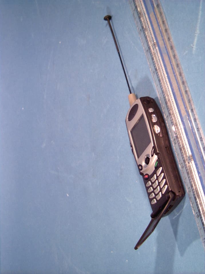 Tri-Mode Dual-Band Analog/PCS Phone - FCC ID A3LSCHT300 - Samsung Electronics Co Ltd