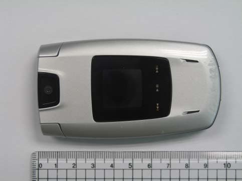 Dual-Band CDMA Phone with Bluetooth - FCC ID A3LSCHU540 - Samsung Electronics Co Ltd (3)