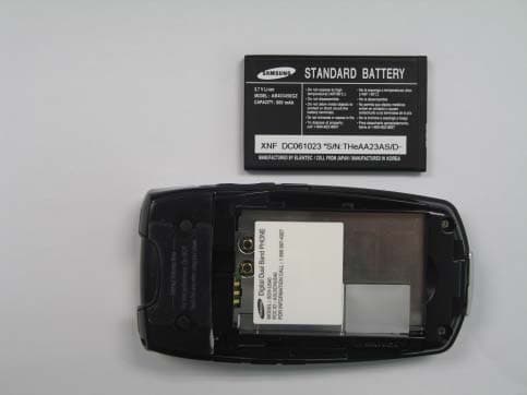 Dual-Band CDMA Phone with Bluetooth - FCC ID A3LSCHU540 - Samsung Electronics Co Ltd (2)