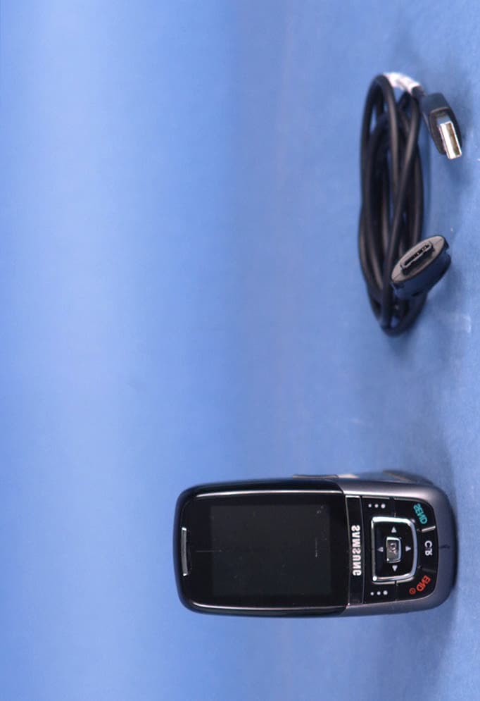 Dual-Band CDMA Phone with Bluetooth - FCC ID A3LSCHU620 - Samsung Electronics Co Ltd (3)