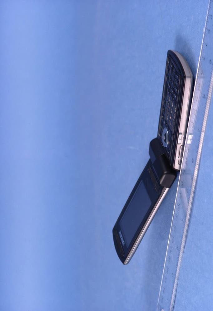 Dual-Band CDMA Phone with Bluetooth - FCC ID A3LSCHU710 - Samsung Electronics Co Ltd (2)