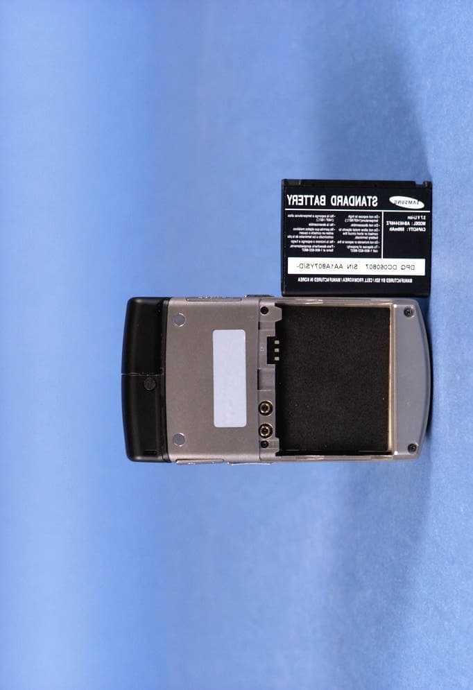 Dual-Band CDMA Phone with Bluetooth - FCC ID A3LSCHU710 - Samsung Electronics Co Ltd (1)