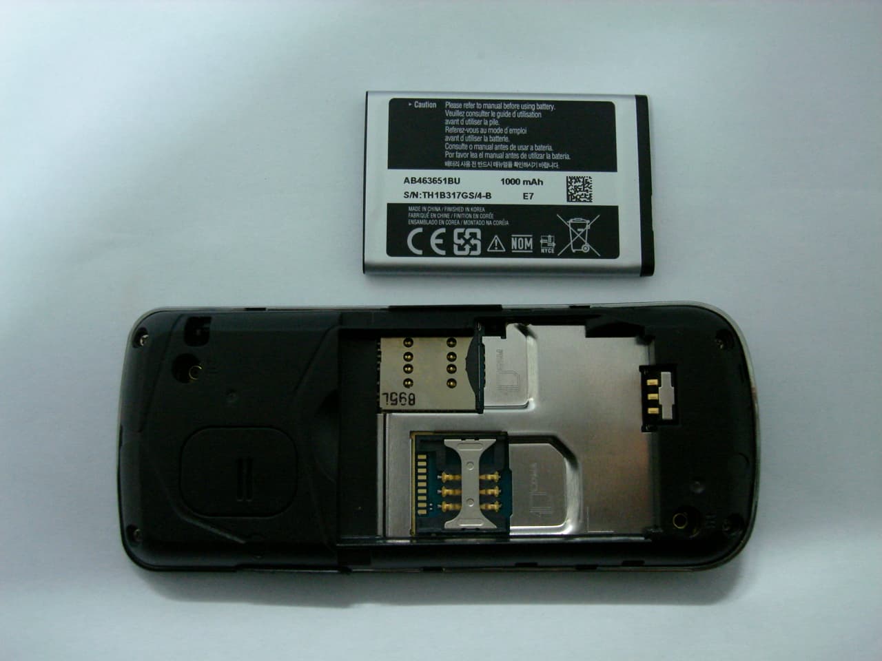 Cellular CDMA Phone with Bluetooth - FCC ID A3LSCHW139 - Samsung Electronics Co Ltd (1)