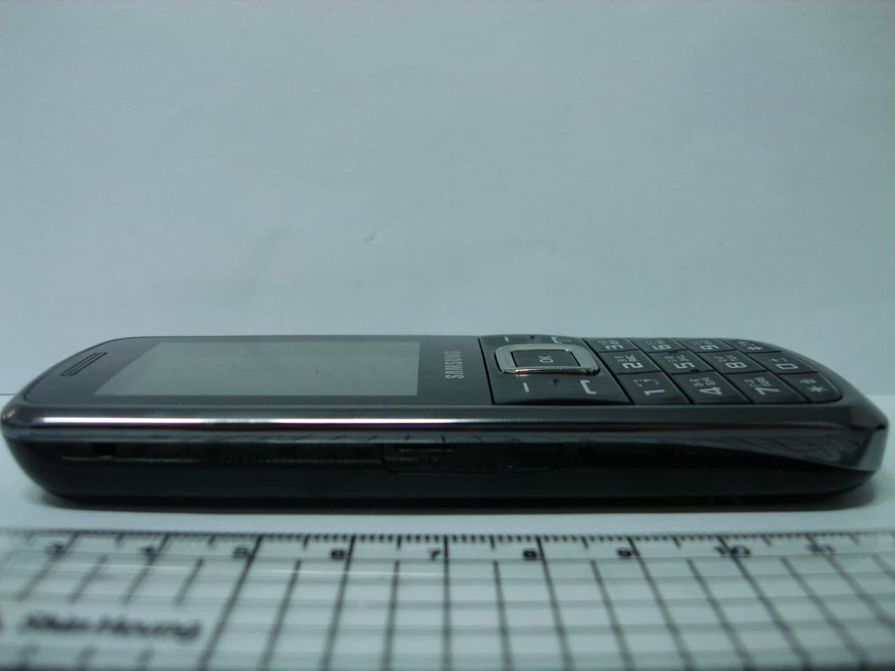 Cellular CDMA Phone with Bluetooth - FCC ID A3LSCHW139 - Samsung Electronics Co Ltd (4)