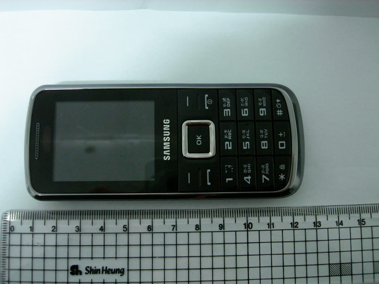 Cellular CDMA Phone with Bluetooth - FCC ID A3LSCHW139 - Samsung Electronics Co Ltd (3)
