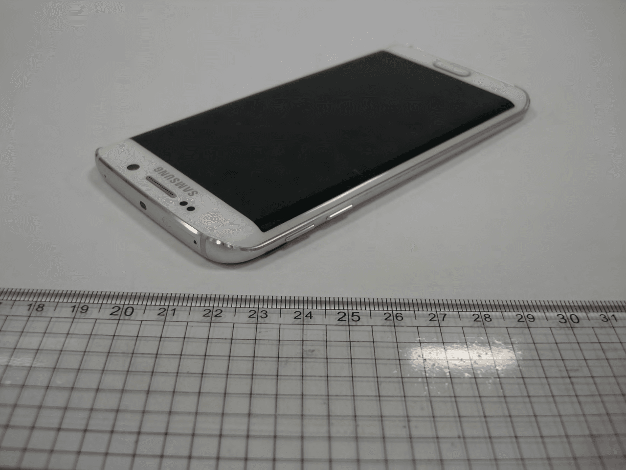 Multi-band GSM/EDGE/UMTS/LTE Phone with WLAN, Bluetooth, RFID, and ANT+ - FCC ID A3LSCV31 - Samsung Electronics Co Ltd (3)