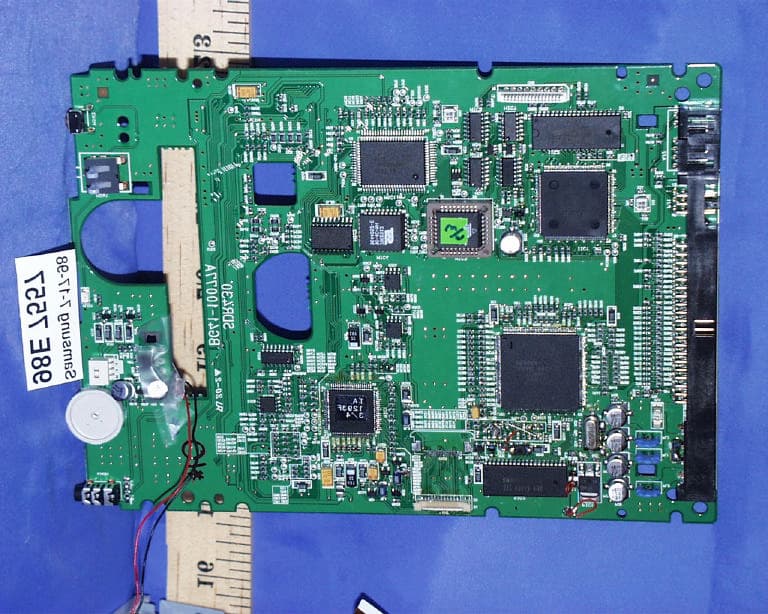 DVD ROM DRIVE - FCC ID A3LSDR430 - Samsung Electronics Co Ltd (1)