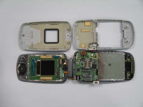 Cellular/PCS GSM/EDGE Phone with Bluetooth - FCC ID A3LSGHA437 - Samsung Electronics Co Ltd (1)