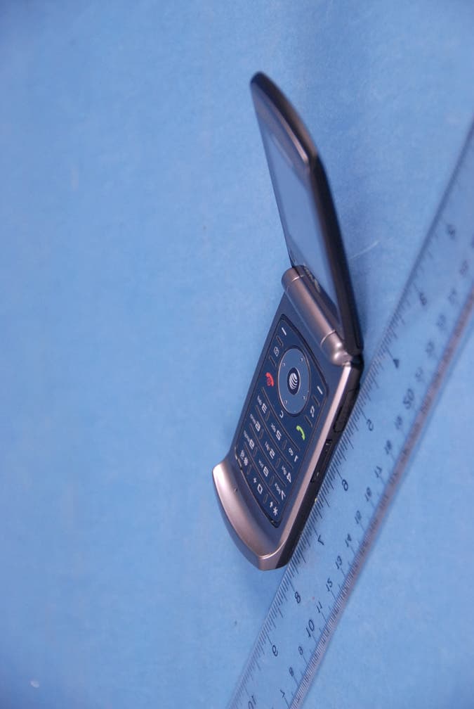 Cellular/PCS GSM/EDGE Phone with Bluetooth - FCC ID A3LSGHA517 - Samsung Electronics Co Ltd (3)