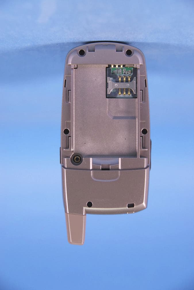 Dual-Band Dual-Mode GSM/EDGE/WCDMA Phone w/ BT - FCC ID A3LSGHA617 - Samsung Electronics Co Ltd (2)