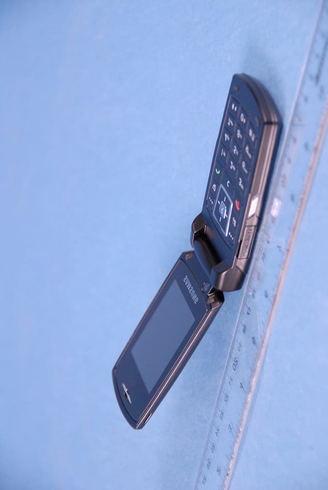 Dual-Band Dual-Mode GSM/ EDGE/ WCDMA Phone with BT - FCC ID A3LSGHA706 - Samsung Electronics Co Ltd (3)