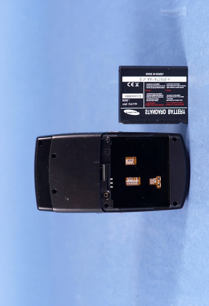Dual-Band Dual-Mode GSM/ WCDMA Phone with BT - FCC ID A3LSGHA707 - Samsung Electronics Co Ltd (3)