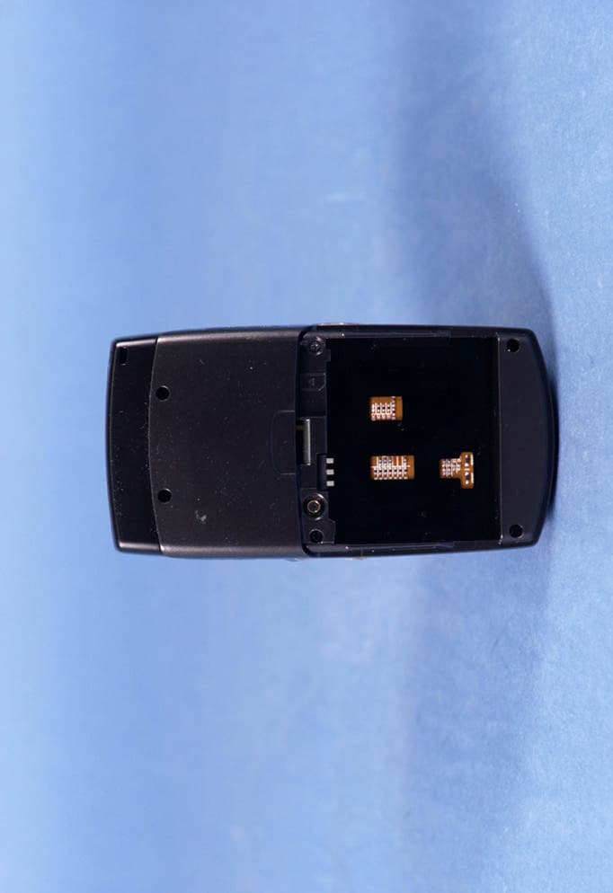 Dual-Band Dual-Mode GSM/ WCDMA Phone with BT - FCC ID A3LSGHA707 - Samsung Electronics Co Ltd (4)