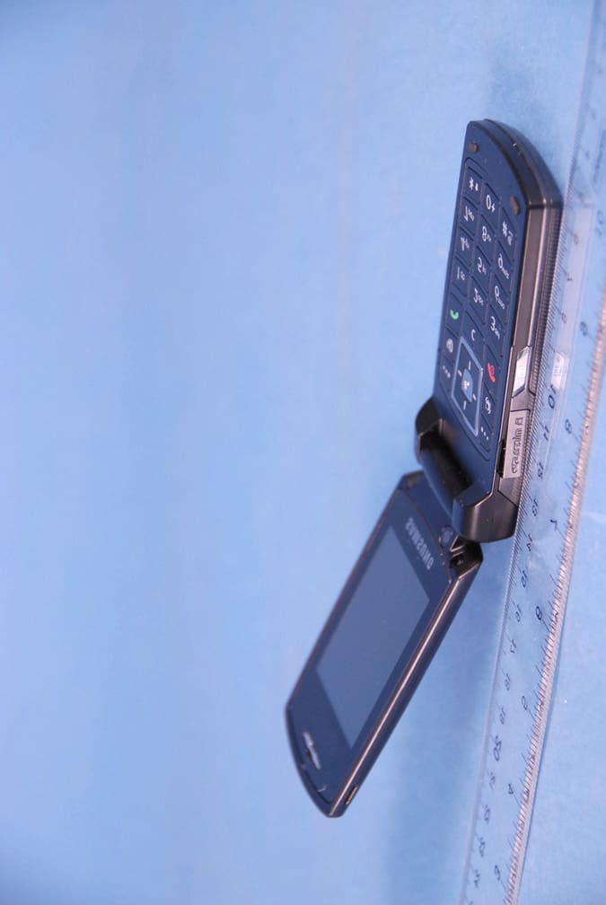Cellular WCDMA/ PCS GSM/ EDGE Phone with Bluetooth - FCC ID A3LSGHA711 - Samsung Electronics Co Ltd (2)