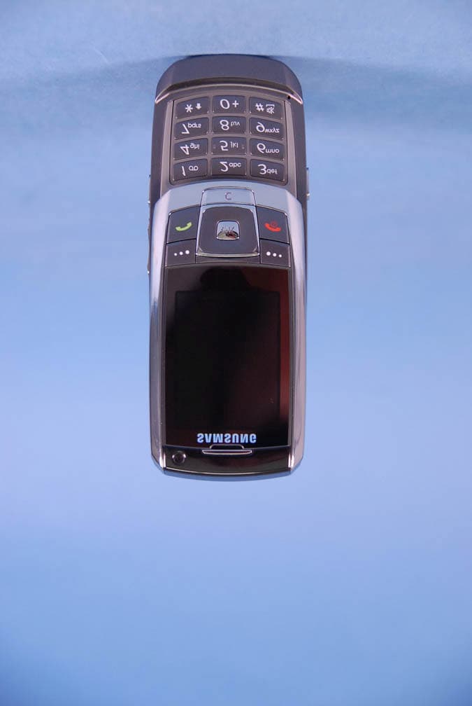 Cellular WCDMA/ PCS GSM/ EDGE Phone with Bluetooth - FCC ID A3LSGHA811 - Samsung Electronics Co Ltd (3)
