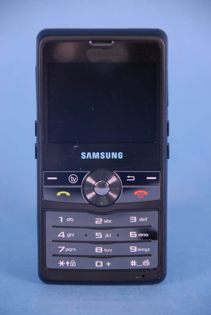 Celluar/PCS GSM/EDGE/WCDMA Phone with BT - FCC ID A3LSGHA827 - Samsung Electronics Co Ltd (1)