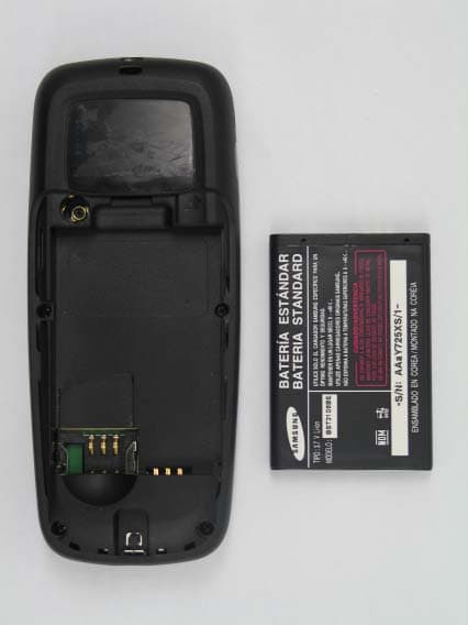 Dual-Band GSM Phone - FCC ID A3LSGHC126 - Samsung Electronics Co Ltd (2)