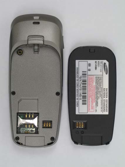 Dual-Band GSM Phone - FCC ID A3LSGHC216 - Samsung Electronics Co Ltd (2)