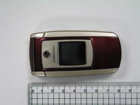 Cellular/PCS GSM Phone - FCC ID A3LSGHC516 - Samsung Electronics Co Ltd (3)
