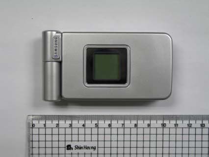 Single-Band PCS GSM/ EDGE Phone with Bluetooth - FCC ID A3LSGHD300 - Samsung Electronics Co Ltd (2)