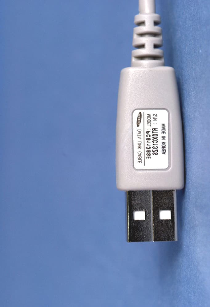 Dual-Band GSM/ EDGE Phone with Bluetooth - FCC ID A3LSGHD347 - Samsung Electronics Co Ltd (1)
