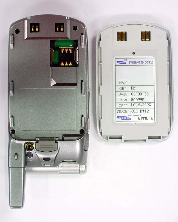 Single-Band PCS GSM Phone - FCC ID A3LSGHD415 - Samsung Electronics Co Ltd (2)