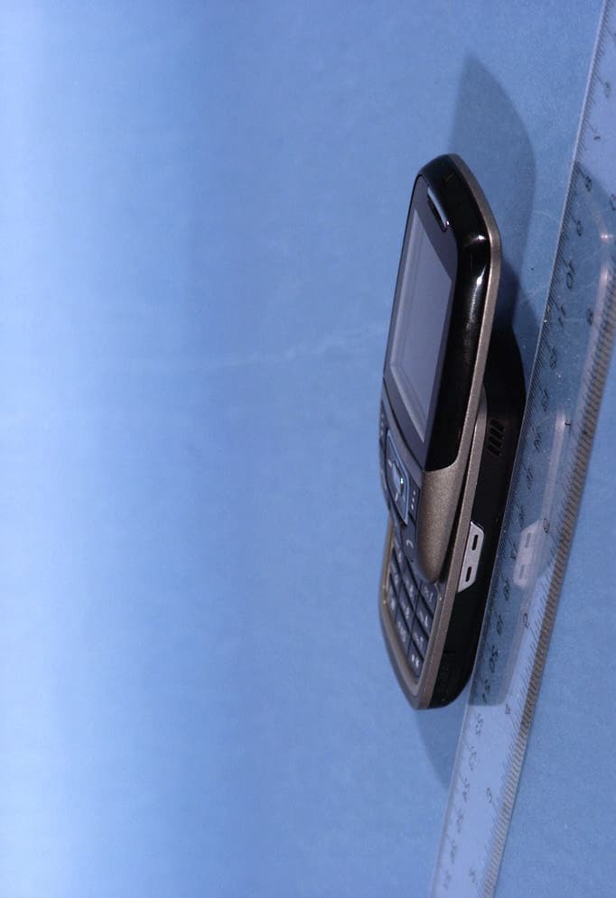 Dual-Band GSM Phone w/ BlueTooth - FCC ID A3LSGHD600 - Samsung Electronics Co Ltd (2)
