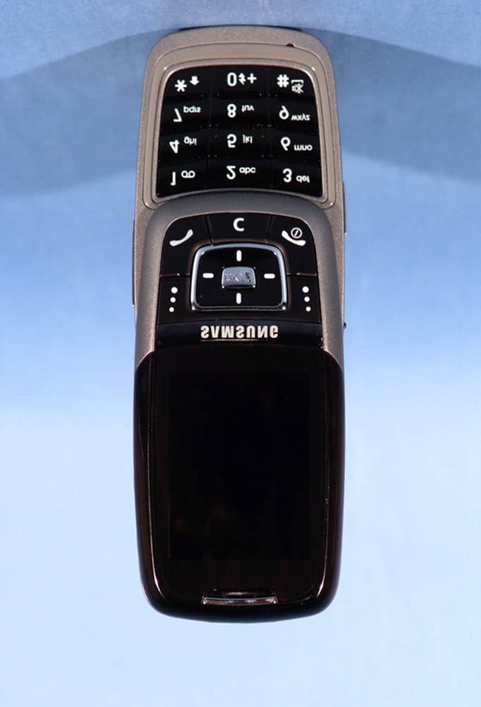 Dual-Band GSM Phone w/ BlueTooth - FCC ID A3LSGHD600 - Samsung Electronics Co Ltd (3)