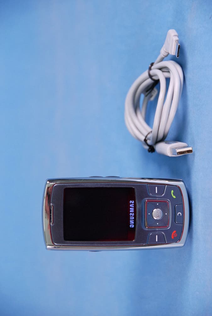 PCS GSM Phone with Bluetooth - FCC ID A3LSGHD610 - Samsung Electronics Co Ltd (1)