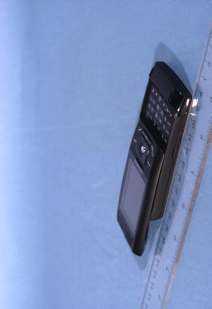 Dual-Band GSM/ EDGE Phone with Bluetooth - FCC ID A3LSGHD820 - Samsung Electronics Co Ltd (3)