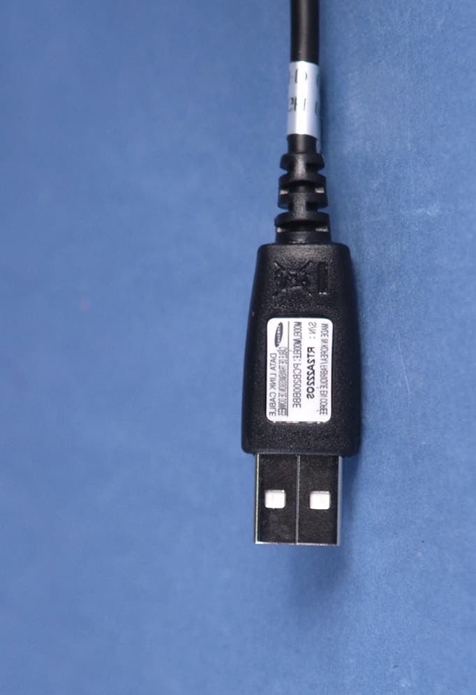 Dual-Band GSM/ EDGE Phone with Bluetooth - FCC ID A3LSGHD900 - Samsung Electronics Co Ltd (1)