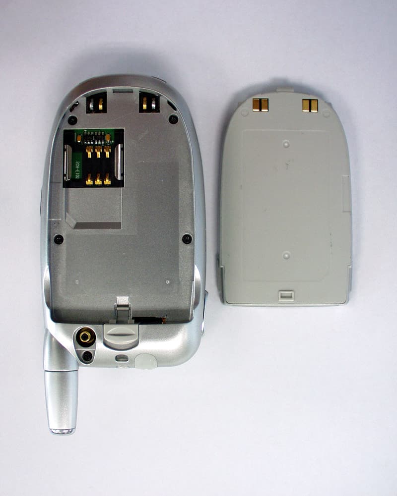 Single-Band PCS GSM Phone - FCC ID A3LSGHE105 - Samsung Electronics Co Ltd (4)