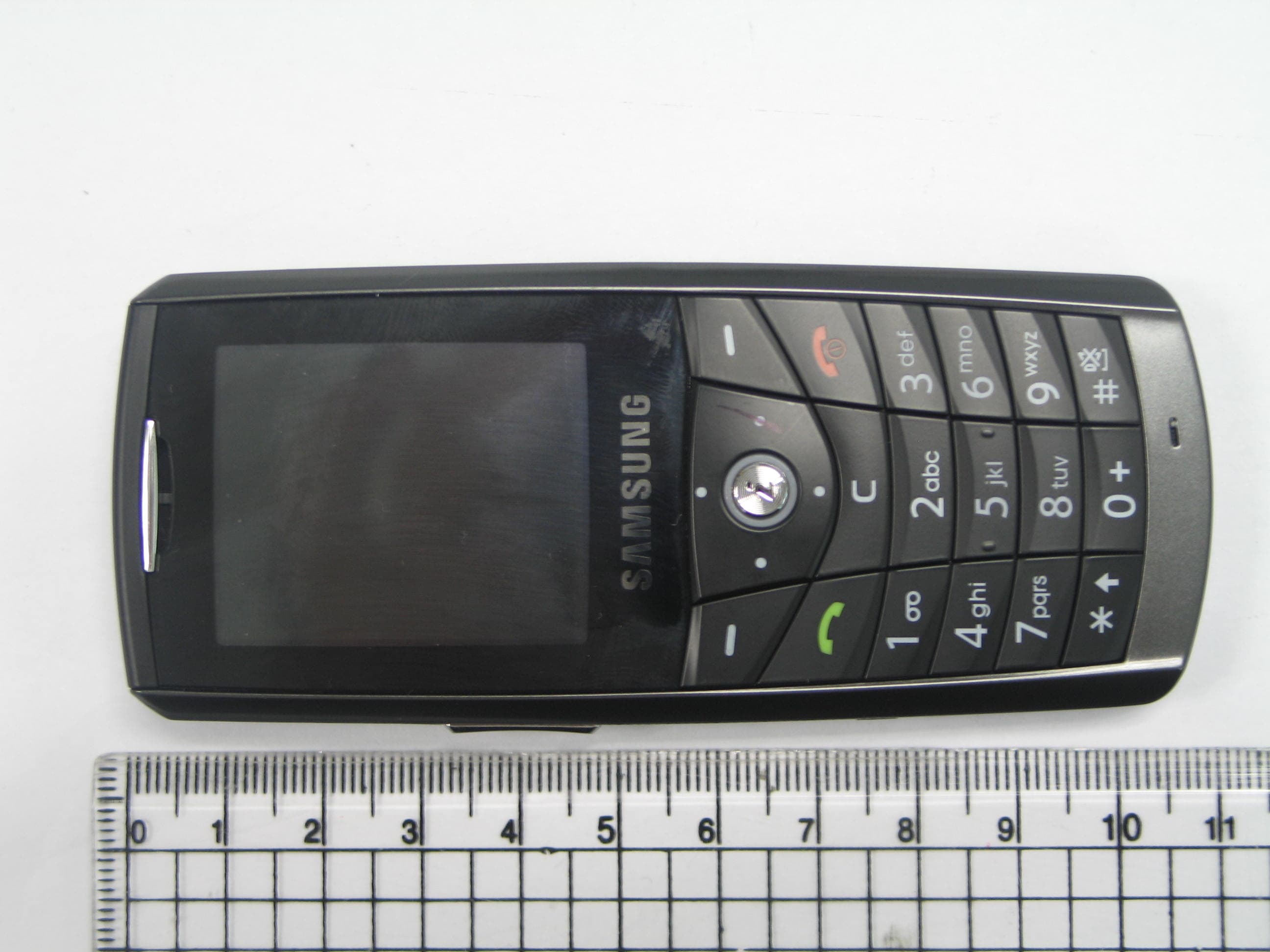 PCS GSM/ EDGE Phone with Bluetooth - FCC ID A3LSGHE200B - Samsung Electronics Co Ltd (2)
