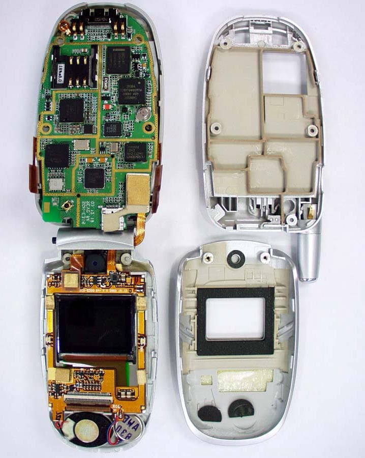 Dual-Band GSM Phone - FCC ID A3LSGHE316 - Samsung Electronics Co Ltd (1)