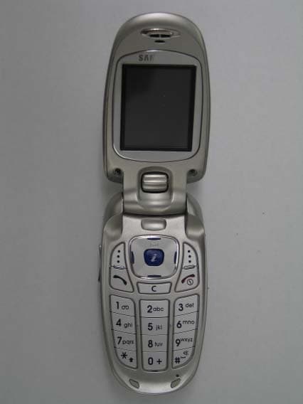 PCS GSM/ EDGE Phone w/ Integral Bluetooth - FCC ID A3LSGHE340E - Samsung Electronics Co Ltd (3)