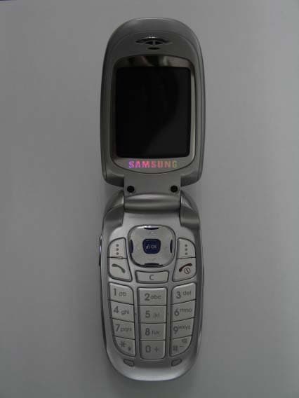 Single-Band PCS GSM/ EDGE Phone with Bluetooth - FCC ID A3LSGHE360 - Samsung Electronics Co Ltd (3)
