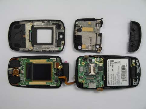 Dual-Band GSM/ EDGE Phone with Bluetooth - FCC ID A3LSGHE786 - Samsung Electronics Co Ltd (1)