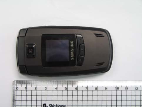 Dual-Band GSM/ EDGE Phone with Bluetooth - FCC ID A3LSGHE786 - Samsung Electronics Co Ltd (2)