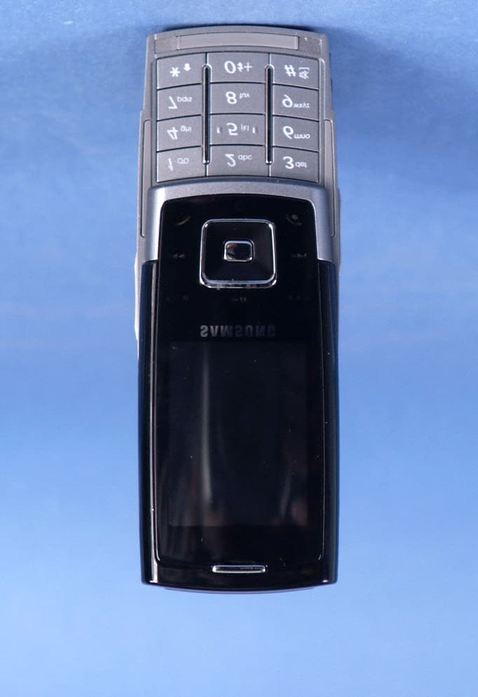 Single-Band PCS GSM/ EDGE Phone with Bluetooth - FCC ID A3LSGHE900 - Samsung Electronics Co Ltd (4)