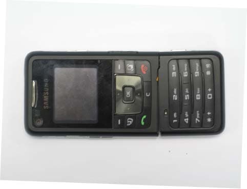 PCS GSM/ EDGE Phone with Bluetooth - FCC ID A3LSGHF500 - Samsung Electronics Co Ltd (1)