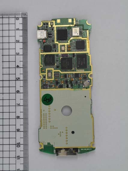 Single-Band PCS GSM Phone w/ Bluetooth Transmitter - FCC ID A3LSGHI300 - Samsung Electronics Co Ltd (2)