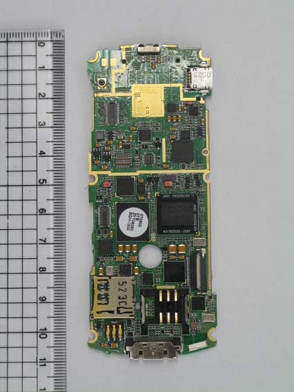 Single-Band PCS GSM Phone w/ Bluetooth Transmitter - FCC ID A3LSGHI300 - Samsung Electronics Co Ltd (1)