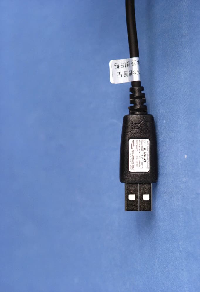 Single-Band PCS GSM/ EDGE Phone with Bluetooth - FCC ID A3LSGHI320N - Samsung Electronics Co Ltd (2)